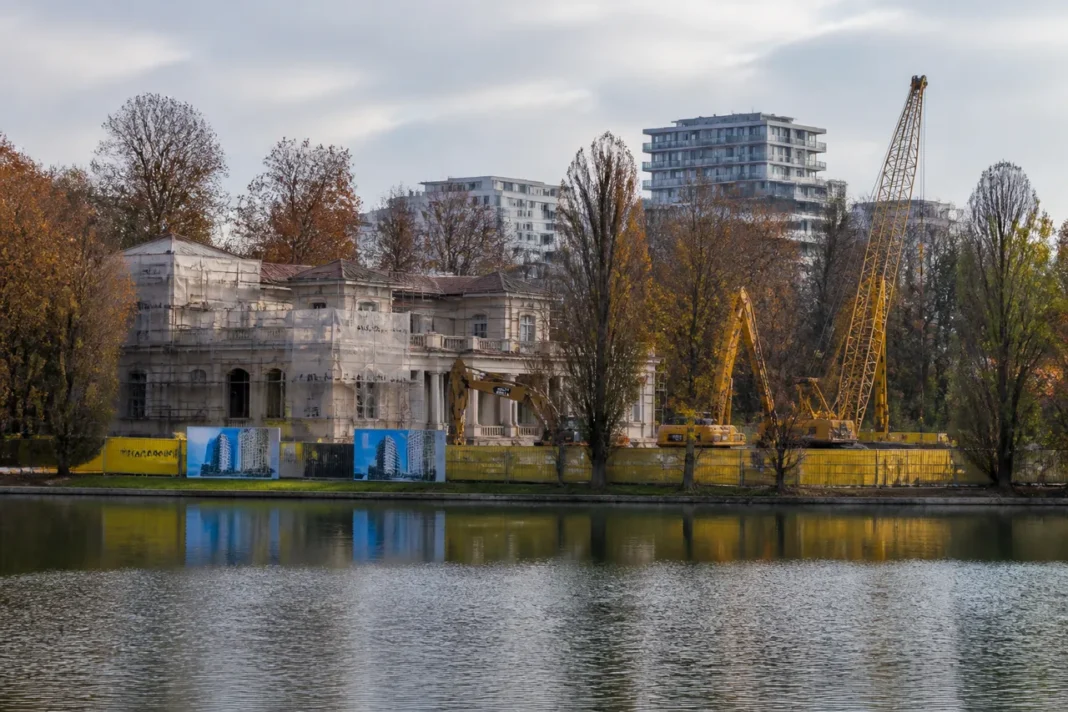 Ion Țiriac demolează vila de pe lacul Tei pentru un turn de 62 de milioane de euro